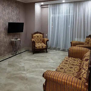 Gorgasali Flat Апартаменты