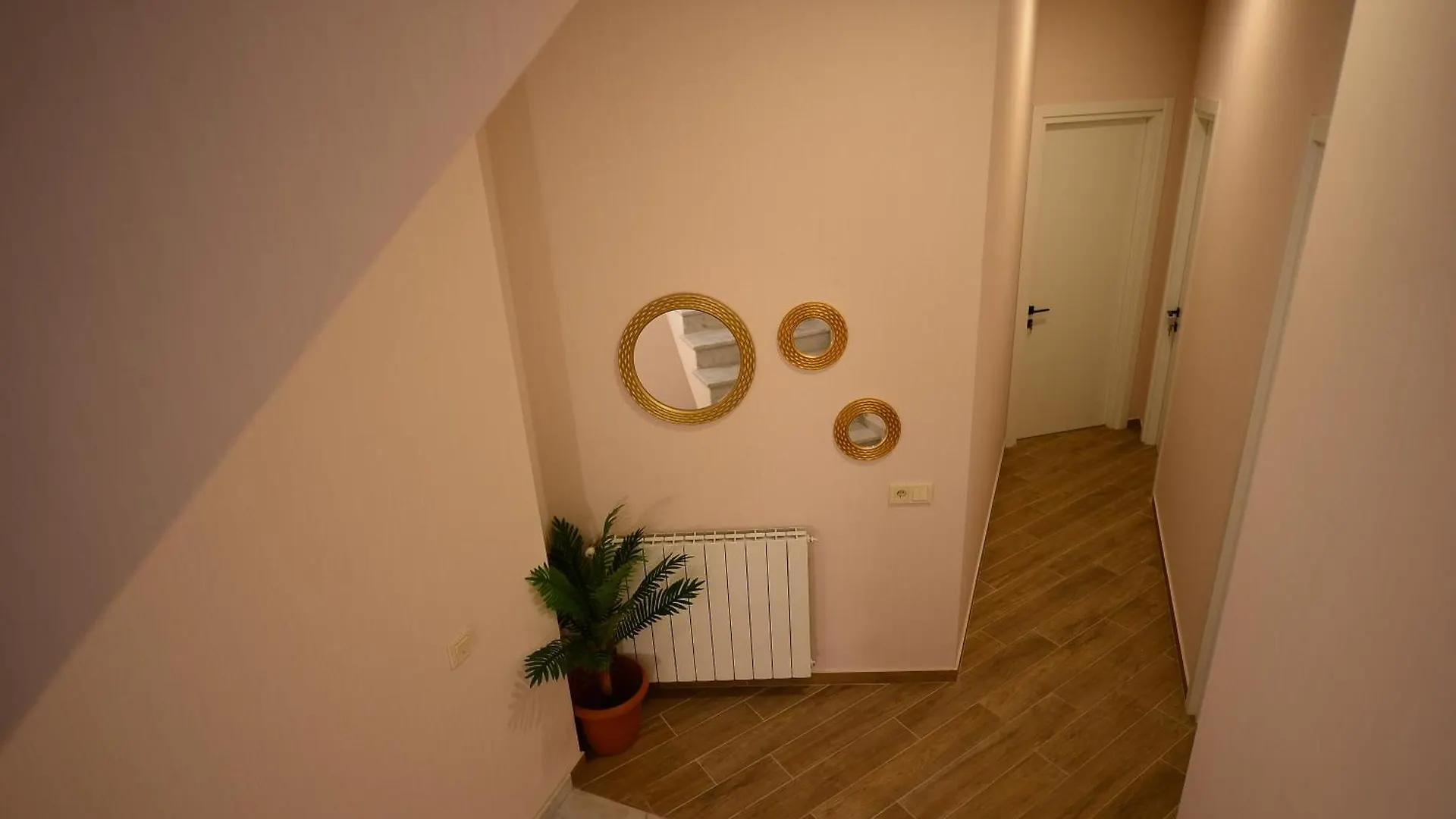 Labu Hotel Tbilisi 3*,